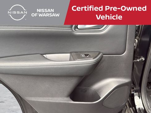 Used 2026 Nissan Rogue Platinum w/ Platinum Premium Package AWD/4WD image 22