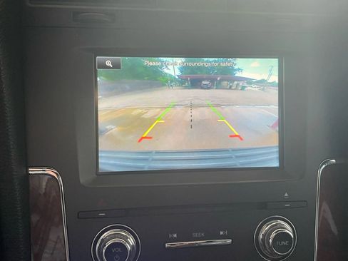 Used 2015 Lincoln Navigator 2WD image 8