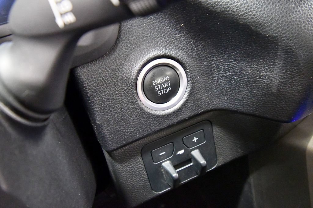 Used 2023 Toyota Tundra SR5 w/ SR5 Premium Package AWD/4WD image 25
