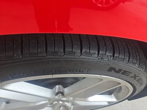 Used 2019 Chevrolet Corvette Stingray Coupe w/ 3LT Preferred Equipment Group RWD image 4