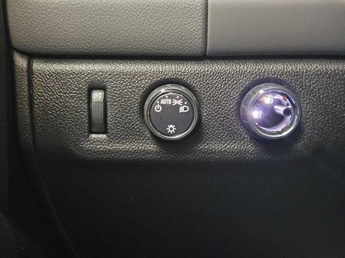 Used 2019 Chevrolet Colorado W/T w/ WT Convenience Package image 31