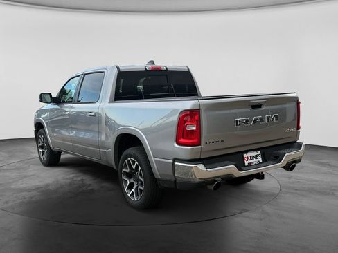 Used 2026 RAM 1500 Laramie AWD/4WD image 7