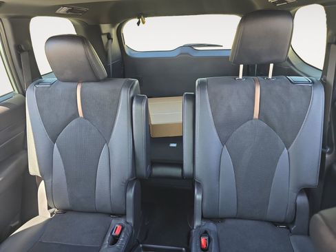 New 2026 Toyota Grand Highlander AWD Hybrid image 13