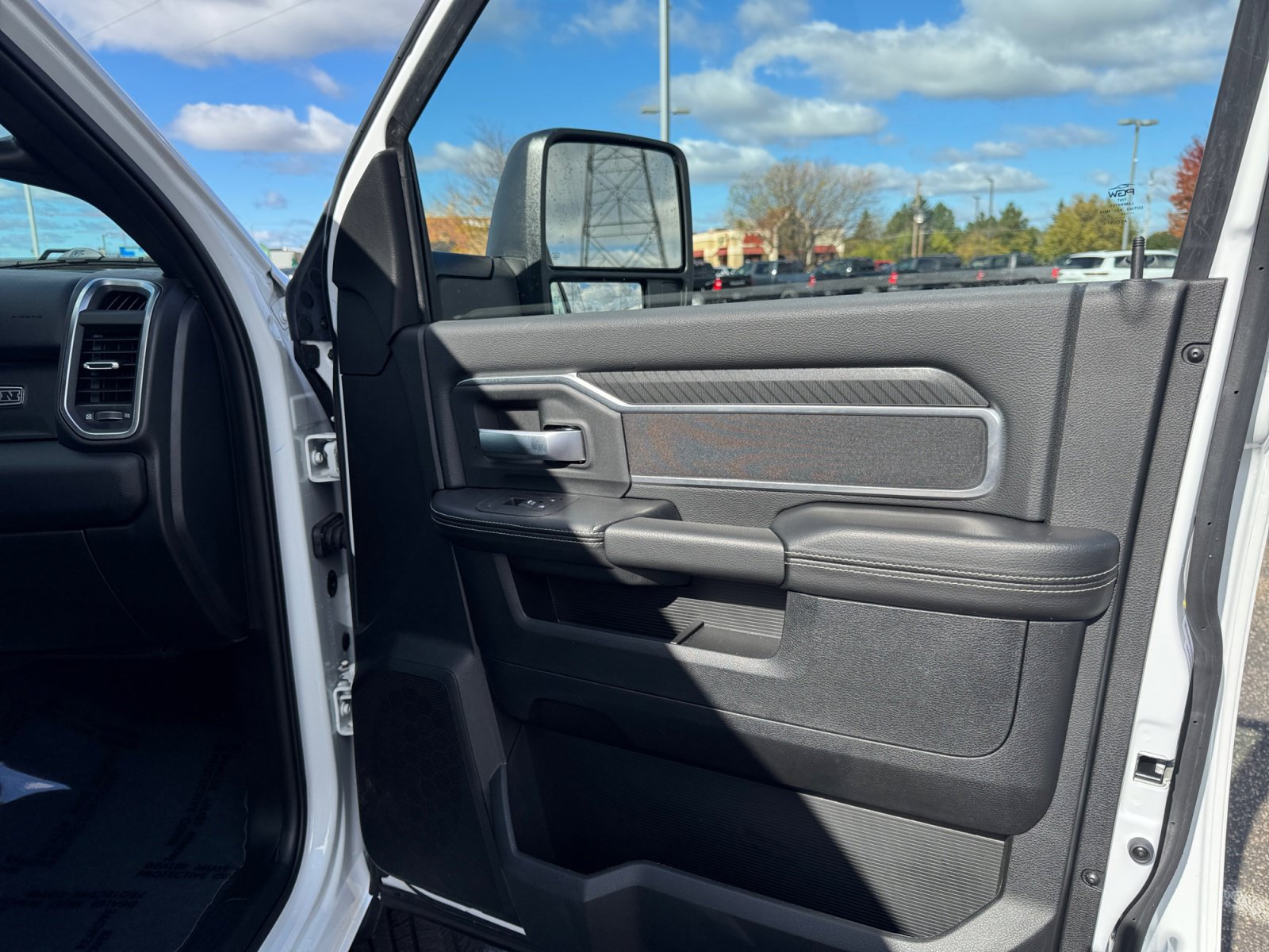 Used 2026 RAM 2500 Big Horn AWD/4WD image 26