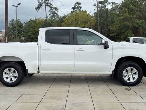 Used 2025 Chevrolet Silverado 1500 LT image 16