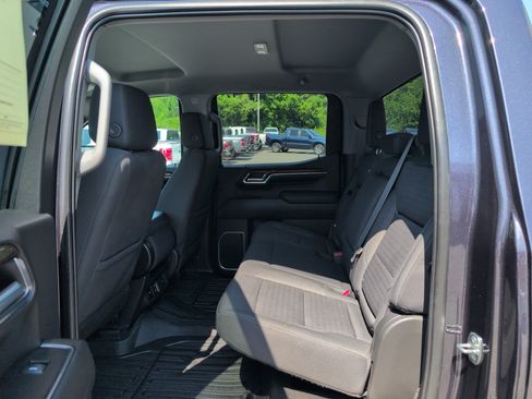 Used 2022 GMC Sierra 1500 Elevation w/ LPO, Elevation Black Package AWD/4WD image 29