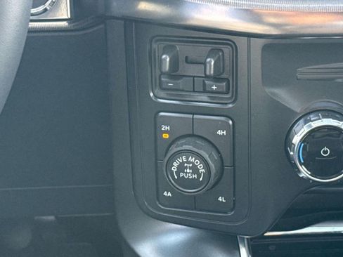 Used 2025 Ford F150 Raptor image 22