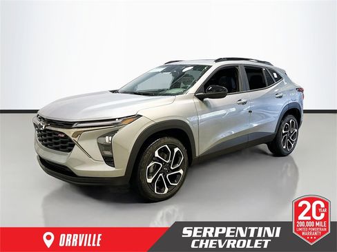 New 2026 Chevrolet Trax RS w/ Sunroof Package image 2