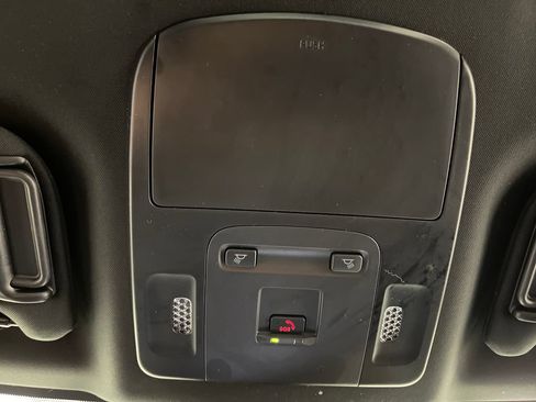 Used 2026 Toyota Camry SE FWD image 29