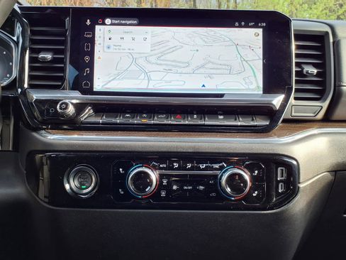 Used 2023 GMC Sierra 1500 Elevation image 17