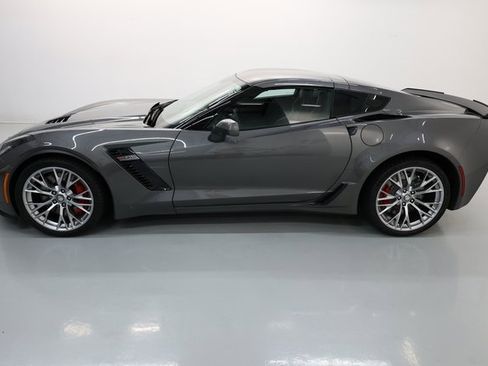 Used 2016 Chevrolet Corvette Z06 w/ 3LZ Preferred Equipment Group image 54