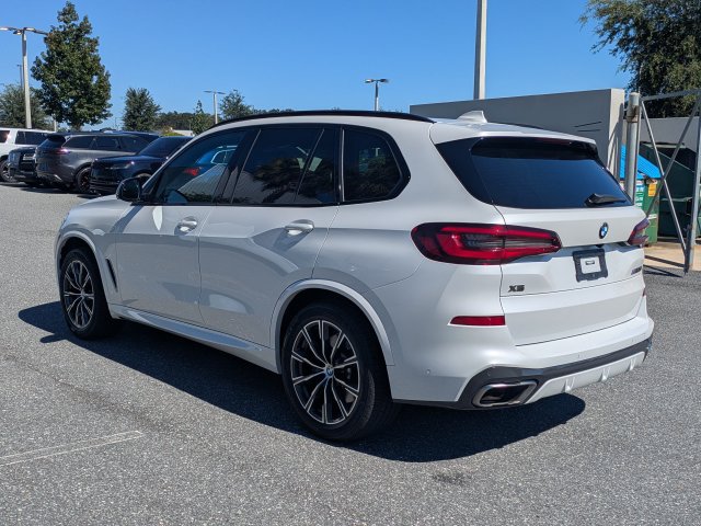 Used 2022 BMW X5 M50i w/ Premium Package AWD/4WD image 7