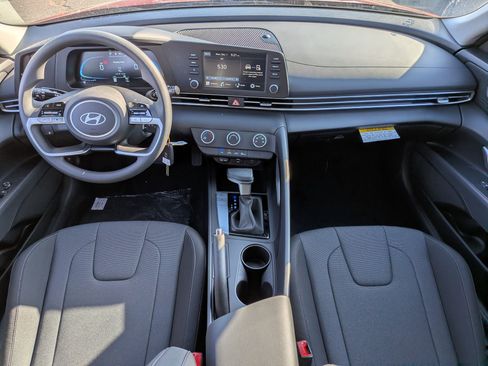 New 2026 Hyundai Elantra SE image 20