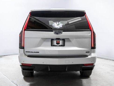 Used 2024 Cadillac Escalade Sport Platinum w/ LPO, ONYX Package AWD/4WD image 6