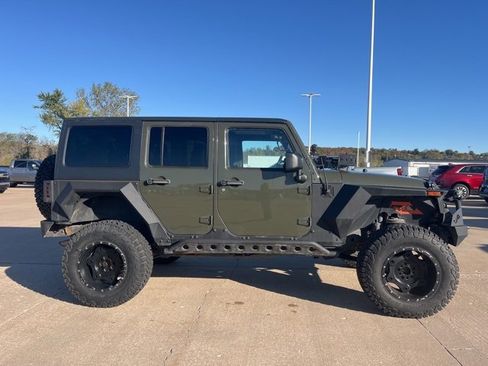 Used 2015 Jeep Wrangler Unlimited Sport w/ Quick Order Package 24S image 3
