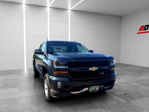 Used 2018 Chevrolet Silverado 1500 LT w/ All Star Edition AWD/4WD image 2