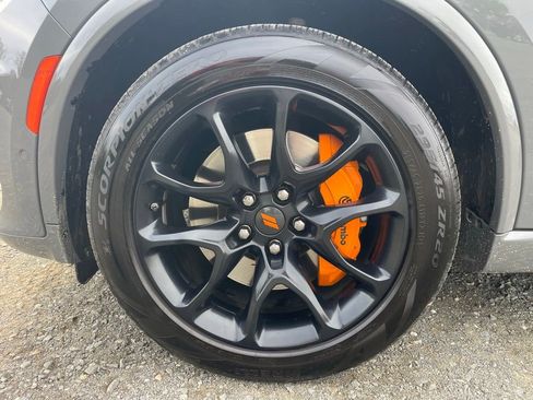 Used 2023 Dodge Durango R/T w/ Hemi Orange Plus Package AWD/4WD image 26
