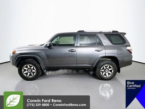 Used 2018 Toyota 4Runner TRD Off-Road image 4