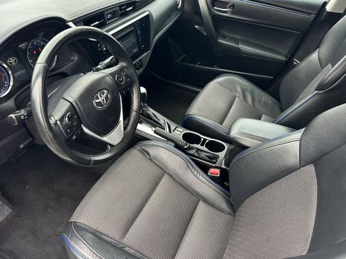 Used 2019 Toyota Corolla SE w/ Protection Package image 10