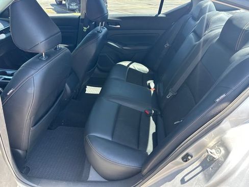 Used 2021 Nissan Altima 2.5 SR w/ SR Premium Package FWD image 22