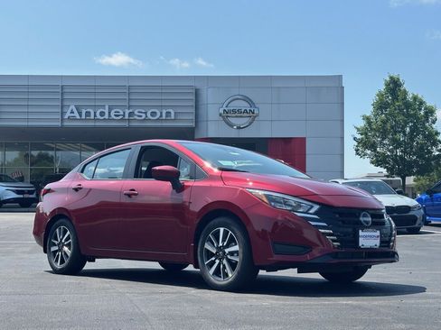 New 2025 Nissan Versa SV w/ Trunk Package image 1