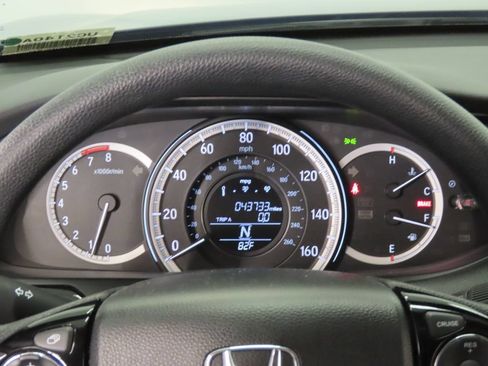 Used 2017 Honda Accord LX image 16