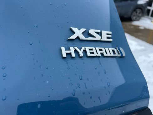 Used 2022 Toyota RAV4 XSE image 23