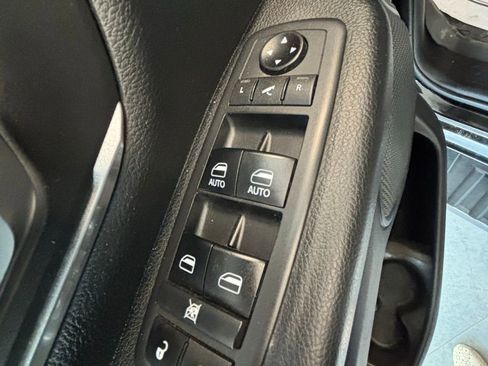 Used 2019 RAM 1500 Big Horn image 6