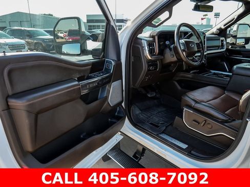 Used 2023 Ford F450 King Ranch w/ Chrome Package AWD/4WD image 34