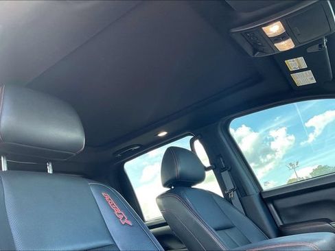 Used 2023 Nissan Titan PRO-4X w/ Pro-4x Convenience Package AWD/4WD image 27