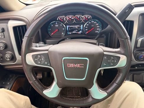 Used 2017 GMC Sierra 1500 SLT w/ SLT Premium Package AWD/4WD image 11