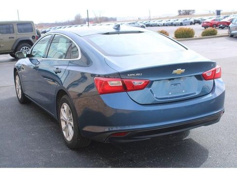 Used 2025 Chevrolet Malibu LT image 6