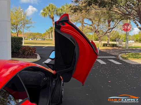 Used 2016 McLaren 675LT Coupe image 35