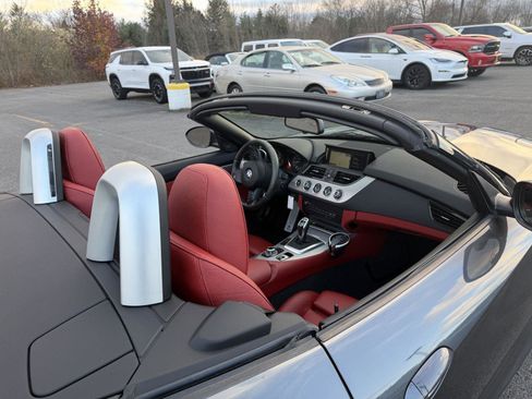 Used 2015 BMW Z4 sDrive35i image 31