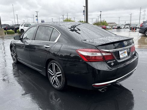 Used 2017 Honda Accord Sport Special Edition image 8