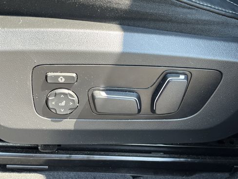 Used 2025 BMW X3 xDrive30i AWD/4WD image 18