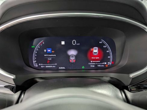 Used 2025 Acura MDX SH-AWD w/ Technology Package image 26