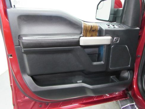 Certified 2019 Ford F150 Lariat w/ Trailer Tow Package AWD/4WD image 12