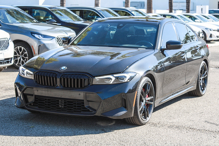 Used 2024 BMW 330i Sedan w/ M Sport Package RWD image 3