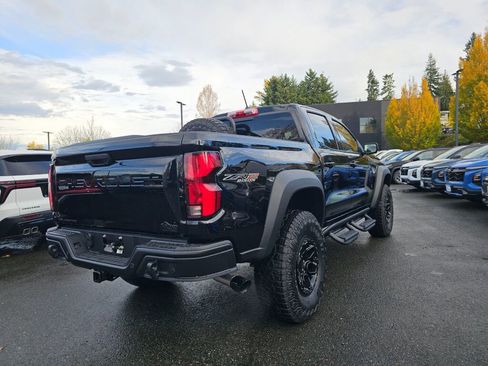 New 2025 Chevrolet Colorado ZR2 w/ ZR2 Bison Edition image 8