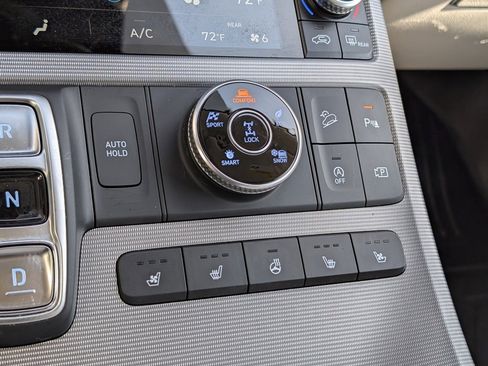 Used 2023 Hyundai Palisade Calligraphy image 20