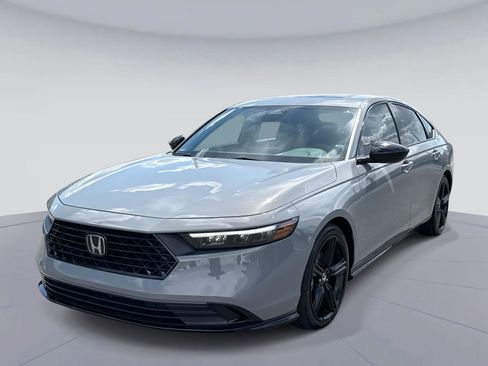 Used 2023 Honda Accord Sport image 8