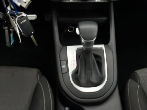 Used 2023 Kia Forte LXS image 21