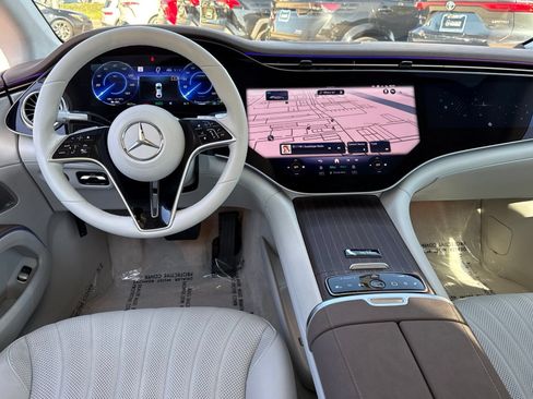 Used 2023 Mercedes-Benz EQS 580 4MATIC Sedan image 38