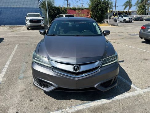 Used 2017 Acura ILX FWD image 2