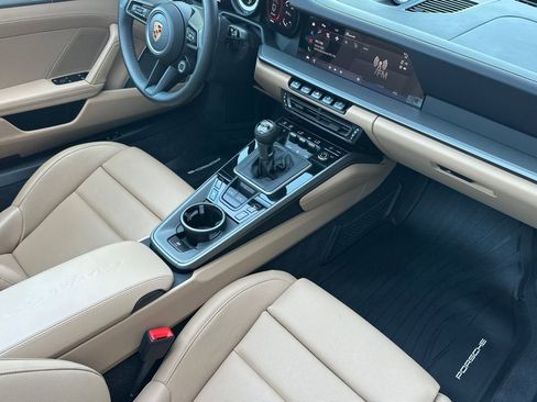 Certified 2024 Porsche 911 Targa 4S image 18