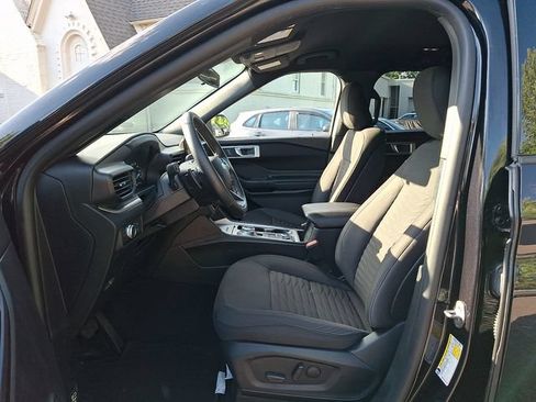 Used 2020 Ford Explorer XLT w/ Comfort Package AWD/4WD image 15