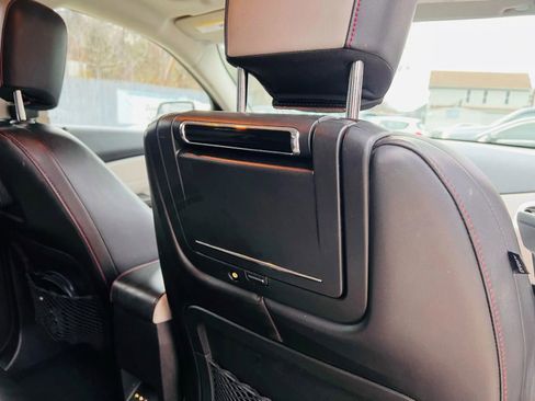 Used 2012 GMC Terrain SLT image 23