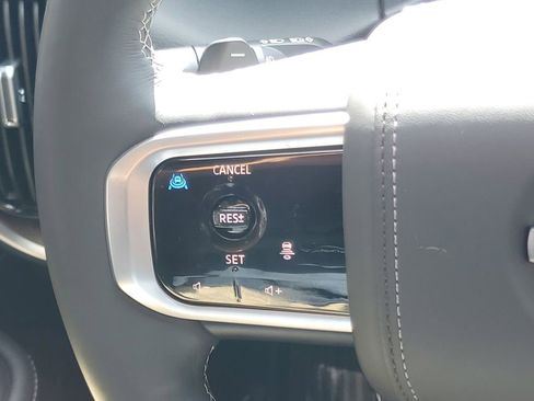 Certified 2025 Nissan Armada Platinum Reserve RWD image 24
