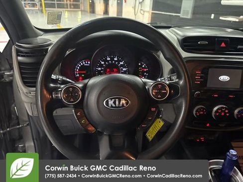 Used 2019 Kia Soul image 16